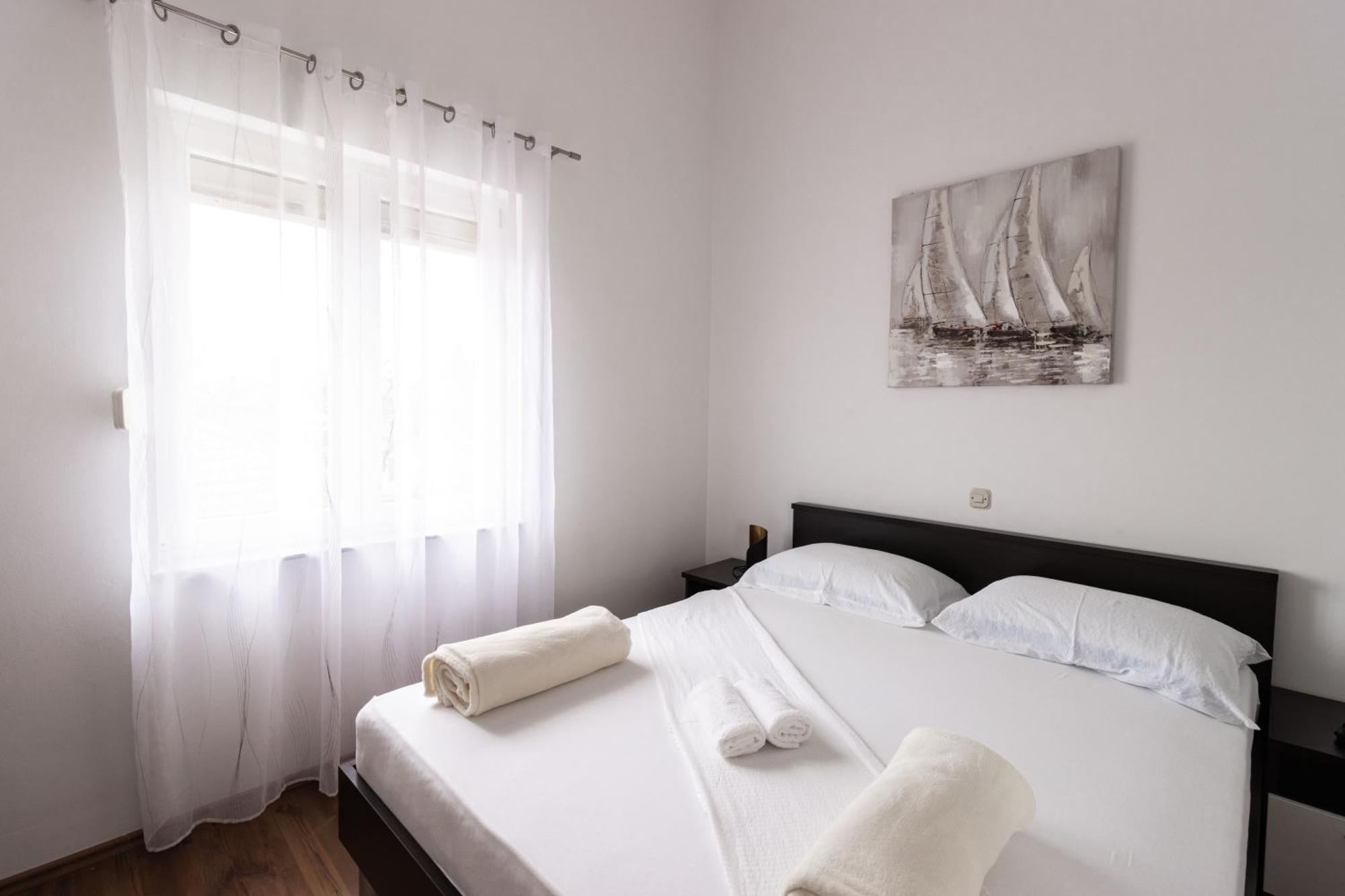 Antonela Apartment Биоград-на-Мору Экстерьер фото