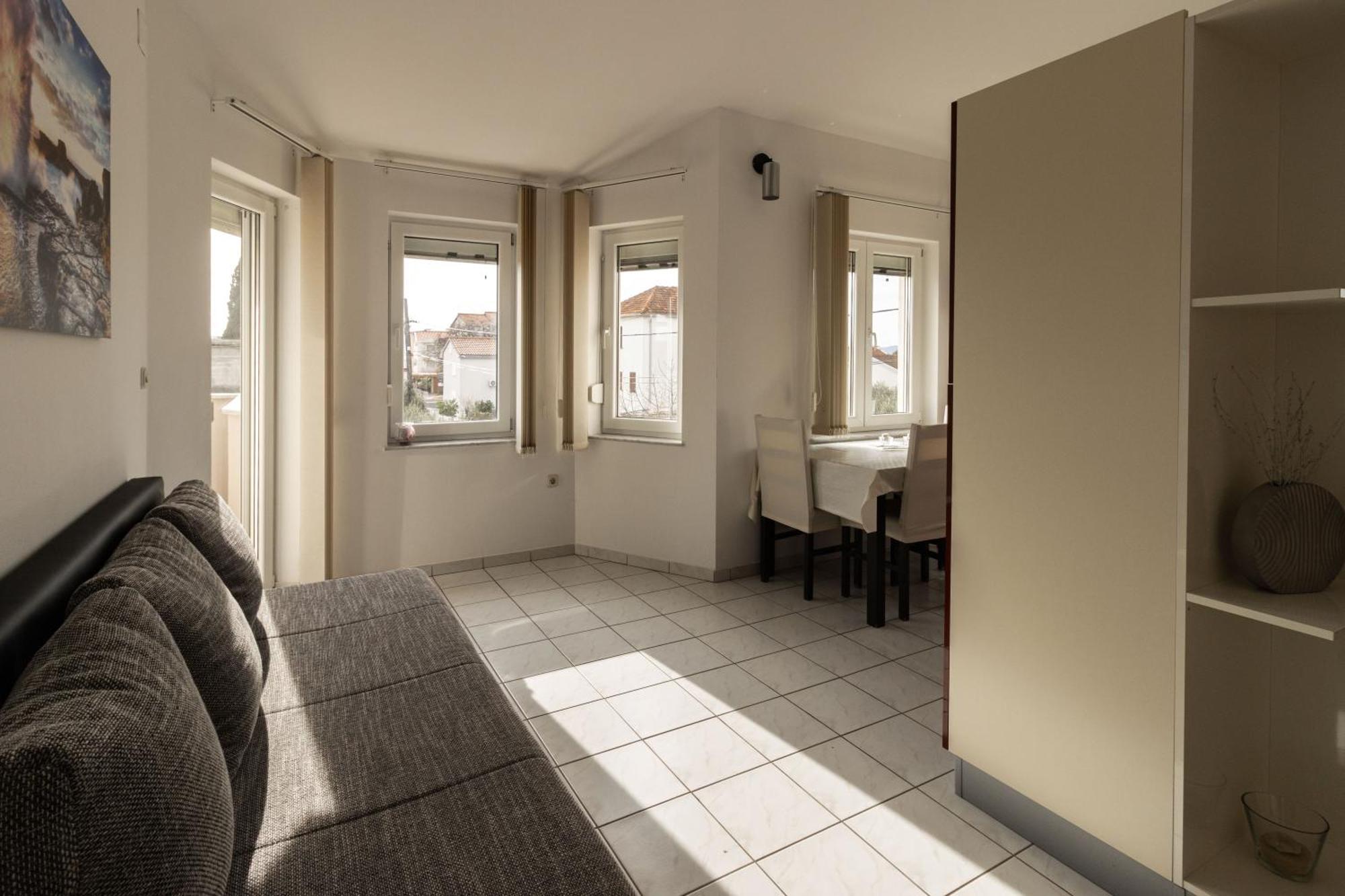 Antonela Apartment Биоград-на-Мору Экстерьер фото